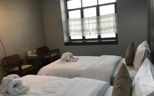 Thaimueang Boutique Hotel