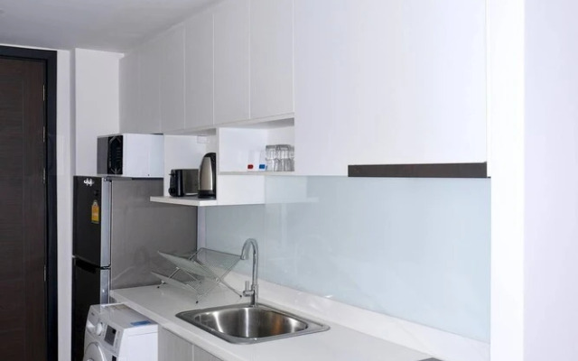 New Condo Nimman Area Close To Maya Mall, Pool
