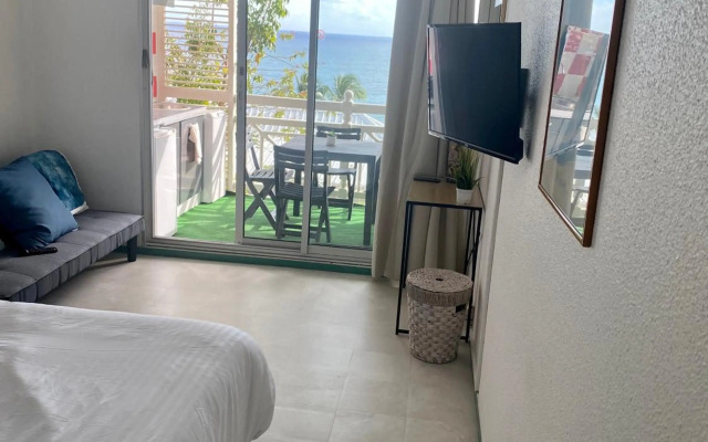 Black diamond condominium