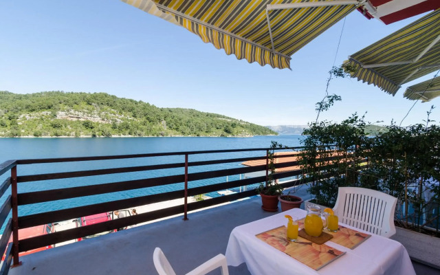 Apartments Matana Chano