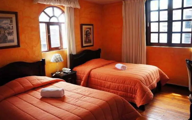 Hotel Muros Quito