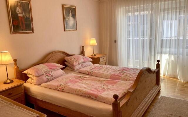 Cosy apartment Bad Ischl in quiet residential area