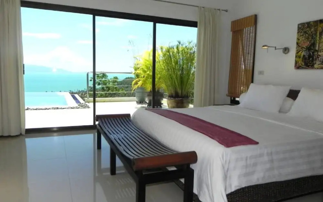 Secluded Villa With Private Pool and Breathtaking Sea Views