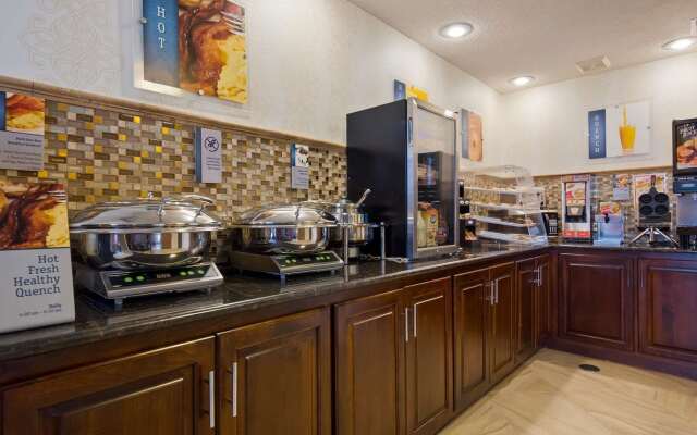Days Inn by Wyndham Columbia Kentucky