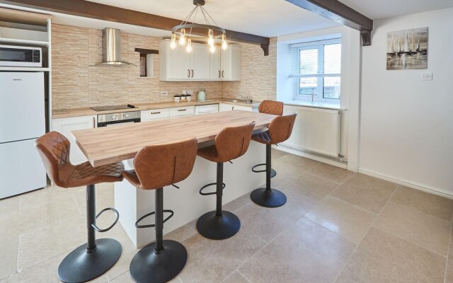 Host Stay The Granary
