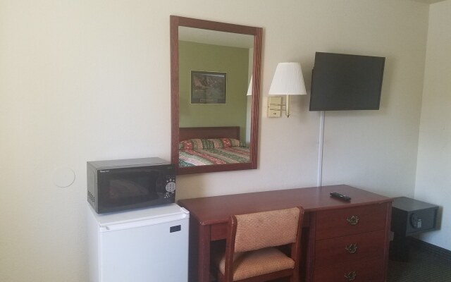 Farmington Inn