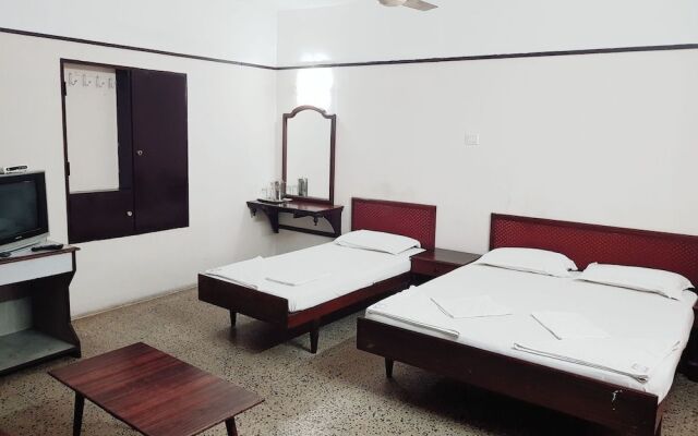 Hotel Keerthi