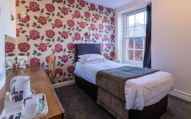 The George Hotel