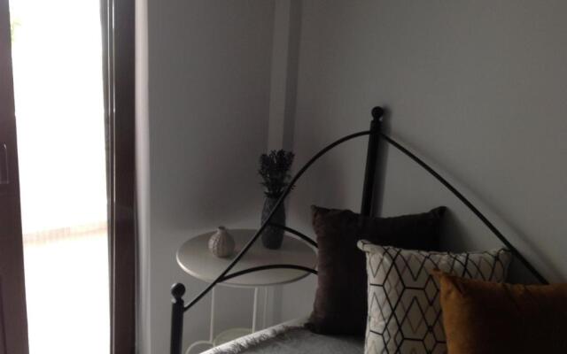 Eva Rooms