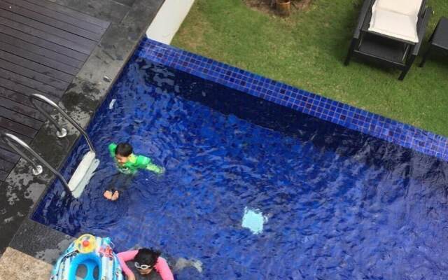 Ocean Villas Beach Resort
