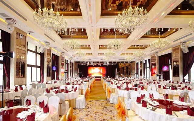 Legend International Hotel