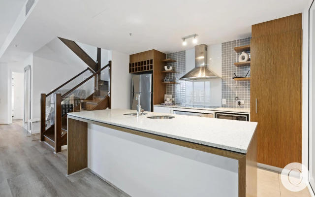 Wings Penthouses - GCLR