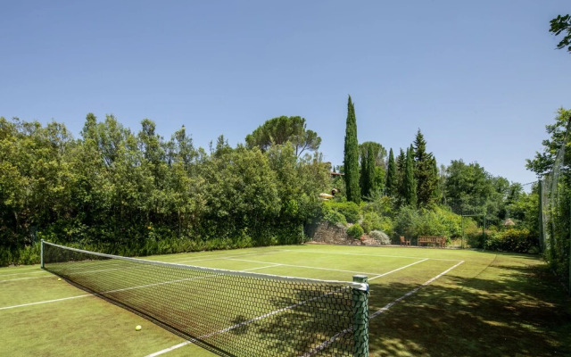 Villa la Corte by Mmega