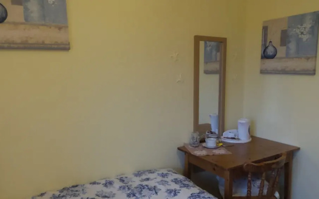 The Cedars House B&B