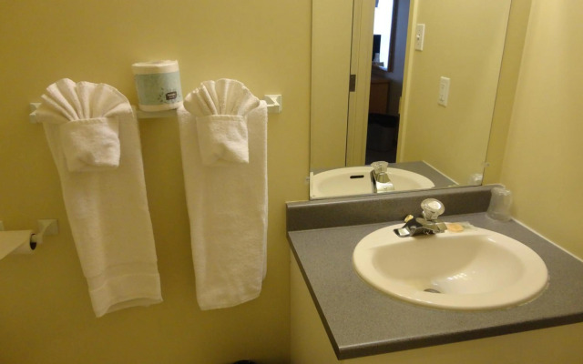 Canadas Best Value Inn Kapuskasing