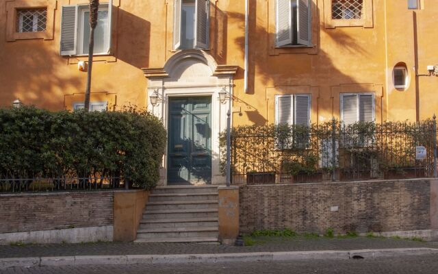 Trastevere Garibaldy Apartments