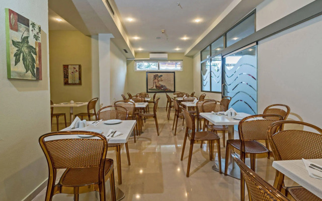 Batis Beach Hotel