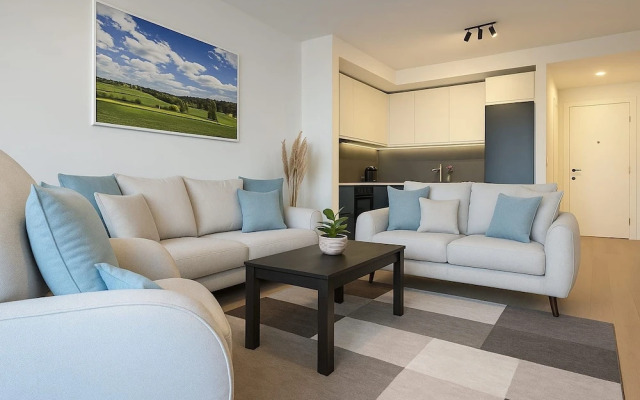 Queen's Park Residence Apartments