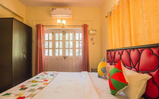 OYO 12198 Home Calangute Beach