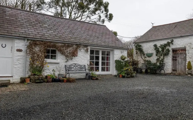 Secluded Holiday Home in Ceredigion With Garden