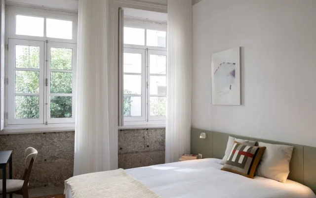 Braga Essence Studio by Minhos Guest