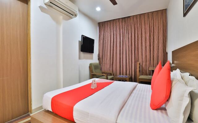 OYO 3264 Hotel Ranvir Prime