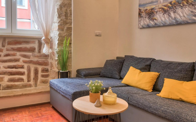 Arena city apartment