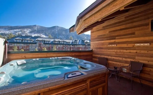 Downtown Penthouse 4 Bedroom Condo