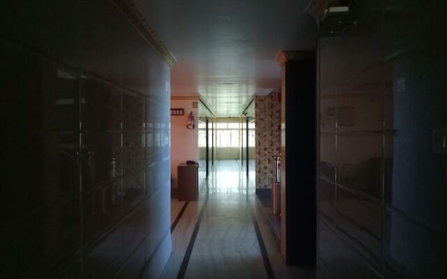 Hotel Barak Residency