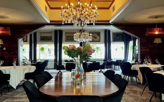 Hotel de Roode Leeuw