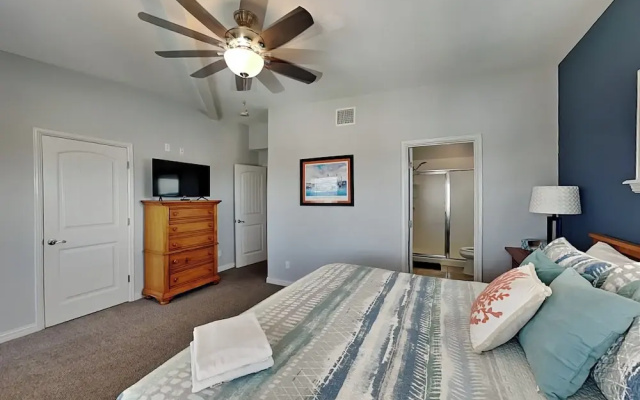 Casa Palmera by Silver Sands Vacation Rentals