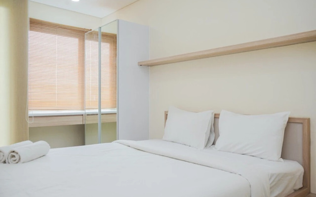 Cozy and Simply Studio Room at B Residence Apartment