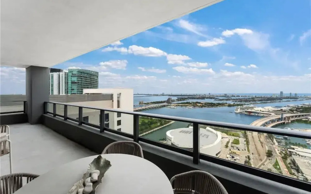 Luxury Apt 3br- View Amazing
