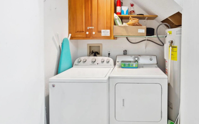 4080 - Betcha Like It