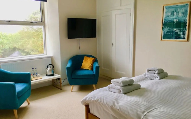 St George's Country House