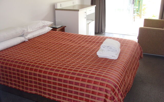 The Captains Motel