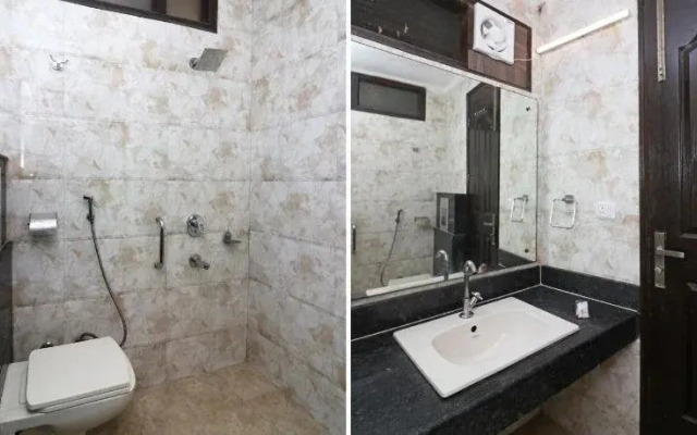 OYO Flagship 24203 Rani Bagh