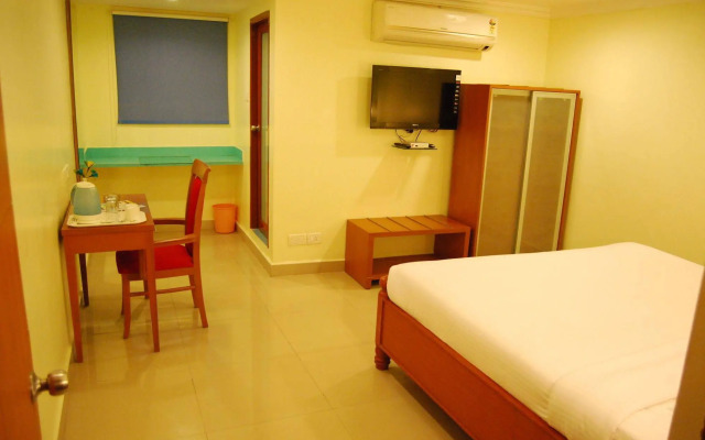 Black Pearl Hotel T Nagar