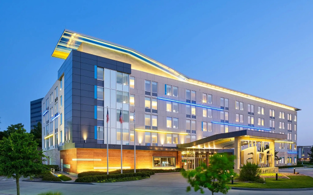 Aloft Las Colinas