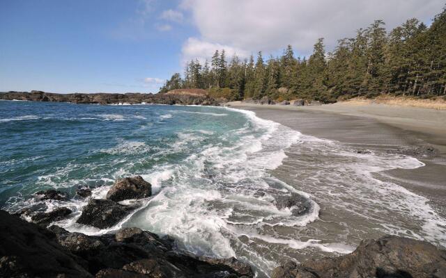 Wild Pacific Retreat