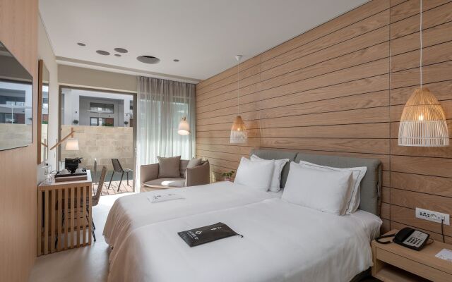 Ikones Seafront Luxury Suites - Adults Only