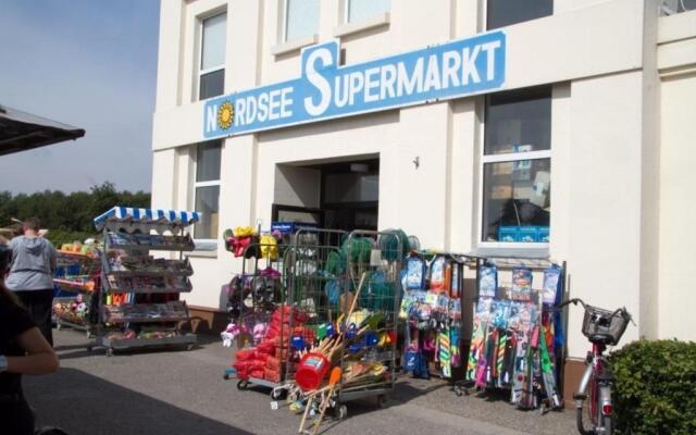 Große Nordseewelle ohne Hund - a16663