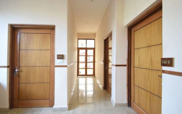 Oyo 11567 Hotel Shivalik Hills