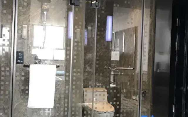 Lin Hai Hotel