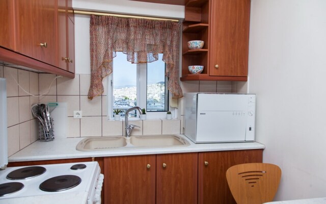 Cozy penthouse in Athens w amazing view