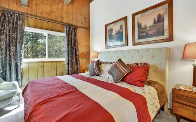 Rustic Retreat #2419