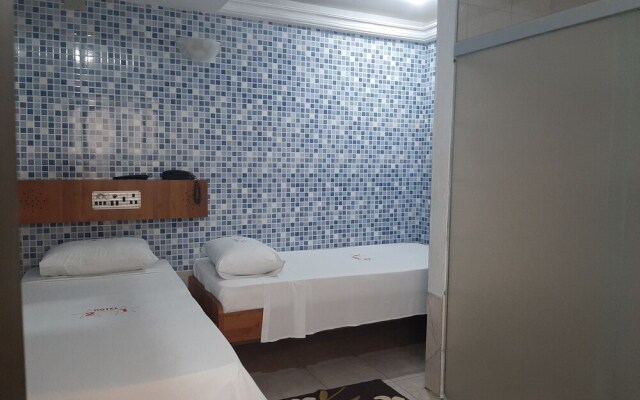 Hotel 21