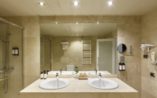 Aparthotel Mariano Cubi Barcelona