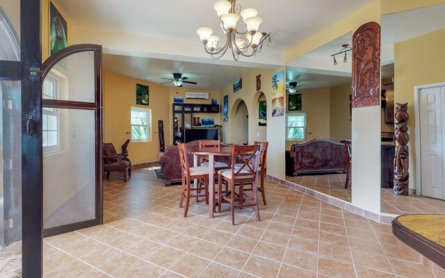 Casa Johnson