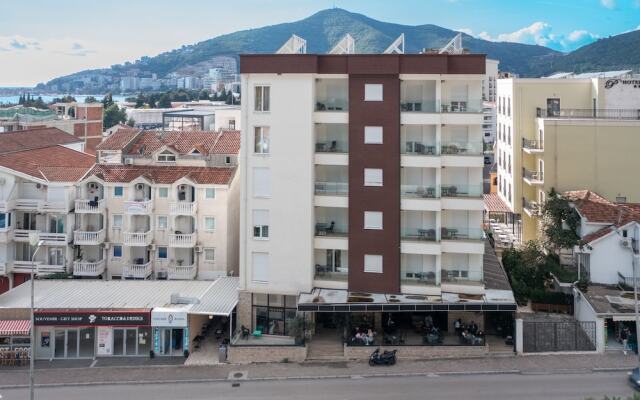 Hotel 219 Budva